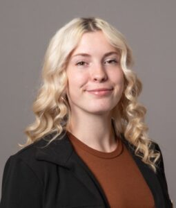 Kaitlyn Faust Headshot